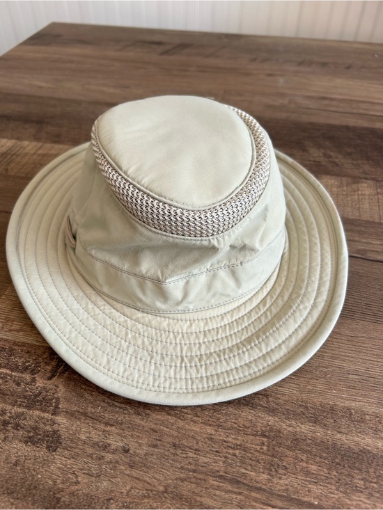 Tilley Accessories - Vintage Tilley Airflo Hat Size 7 Made in Canada with Original Brag Tag Kit